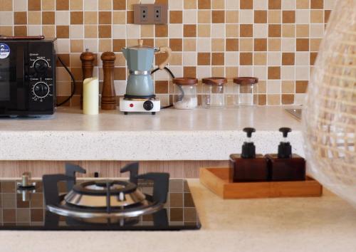 Dapur atau dapur kecil di Thom Farm and Retreat