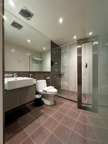 Bilik mandi di SGI Vacation Club Hotel