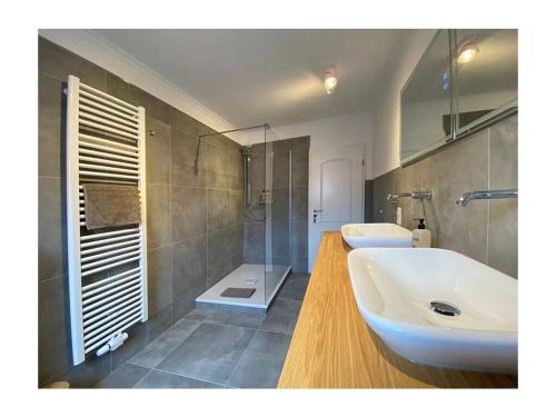 Ένα μπάνιο στο Penthuus Modern retreat