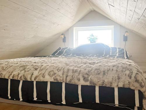 Ένα ή περισσότερα κρεβάτια σε δωμάτιο στο Holiday home VÄXJÖ II