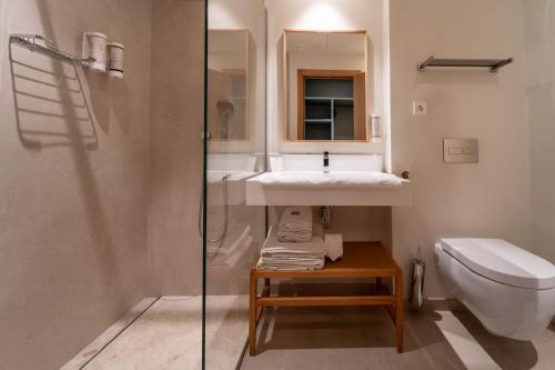 Koupelna v ubytování Hotel Estepona Plaza