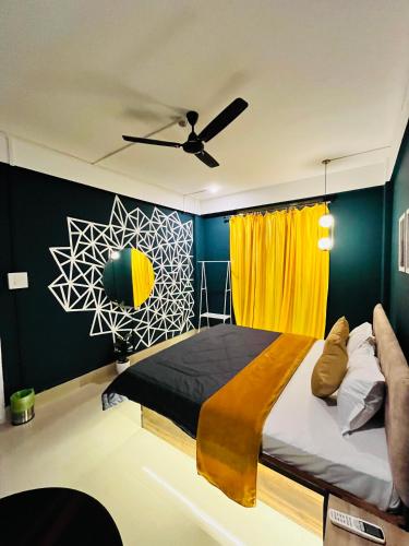 Ένα ή περισσότερα κρεβάτια σε δωμάτιο στο Casa felice 1bhk lux suites