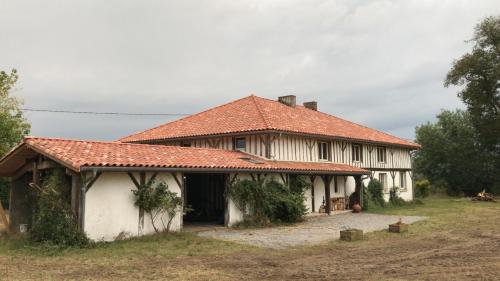 Το κτήριο όπου στεγάζεται  το bed & breakfast