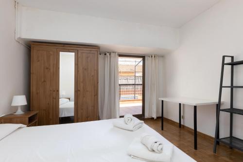 ApartEasy - Atic Sants