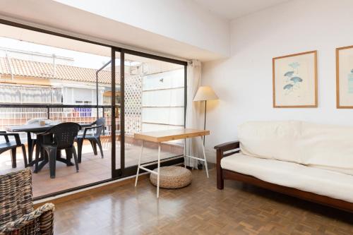 ApartEasy - Atic Sants