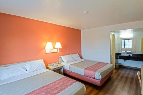 Motel 6-Redding, CA - South, Redding – Updated 2022 Prices