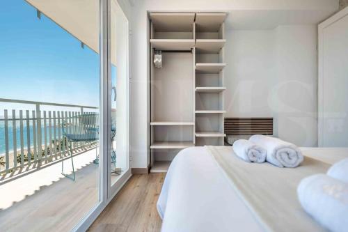 Seaview coastal apartment in Benalmadena by REMS photo 35