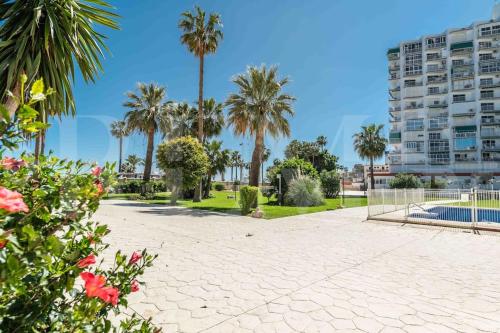 Seaview coastal apartment in Benalmadena by REMS photo 58