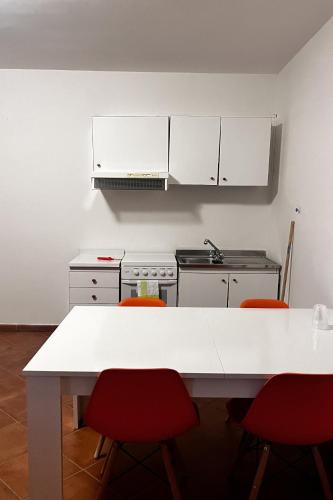 Kuchyň nebo kuchyňský kout v ubytování A' Porta i Frustere