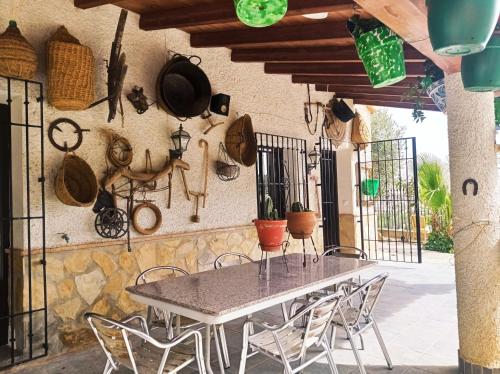 Patio nebo venkovní prostory v ubytování Cortijo El Pilón