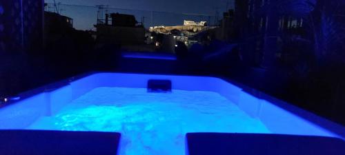 Φωτογραφία από το άλμπουμ του Acropolis View & Spa Penthouse apartment στην Αθήνα