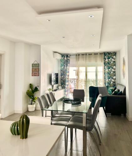 Tulipanes Benalmádena - Parking privado