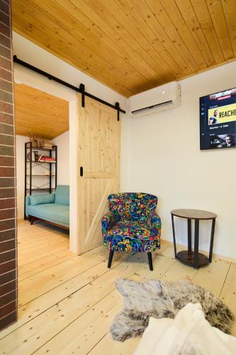 Cama ou camas em um quarto em Privátní chata Dori se saunou v ceně