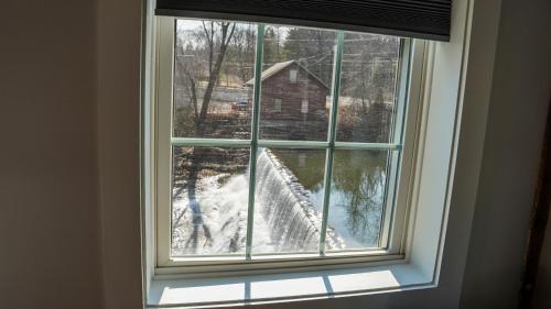 Galería fotográfica de Old Mill Inn en Hatfield
