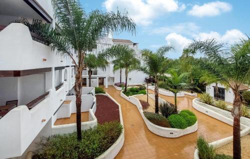 Gorgeous Apartment In Rota With Wifi