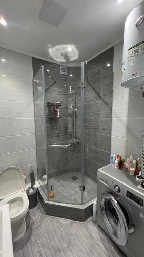 Een badkamer bij Сдача 1-к квартиры в Бишкеке