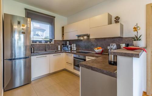 3 Bedroom Beautiful Home In Pula