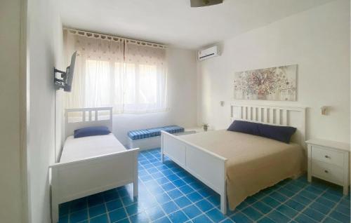 Krevet ili kreveti u jedinici u objektu 1 Bedroom Cozy Apartment In Cava Daliga