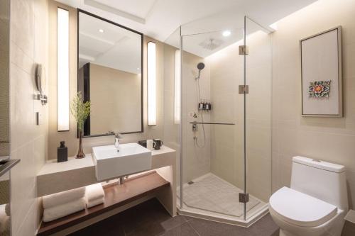 Koupelna v ubytování SSAW Hotel (Jiefangbei Hongyadong Branch)