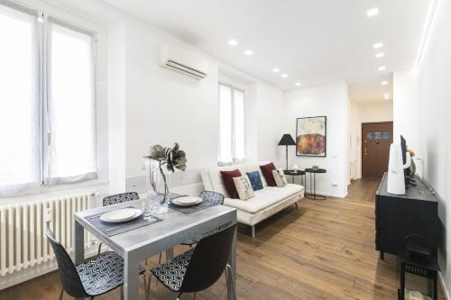 Easylife - Milano - Buenos Aires 9 - Buenos Aires