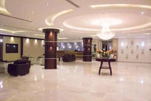 Merfal Serviced Apartments Royal