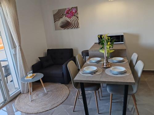 Φωτογραφία από το άλμπουμ του Sunny Apartment σε Kali