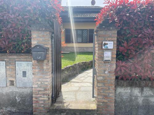 Foto dalla galleria di Casa Gatti: villa con giardino con accesso indipendente a Rivanazzano