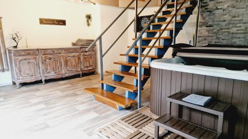 Φωτογραφία από το άλμπουμ του Hangy Haut & spa σε Fresse-sur-Moselle