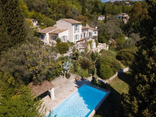 Opio Villa with private pool