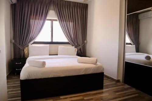 abdoun rooftop 2bedroom kh&sh 02