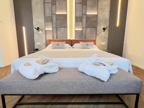Una cama o camas en una habitación de Hotel Vivit ***S