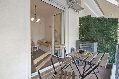 Irida Stylish, Cozy, Fully Equipped Apt