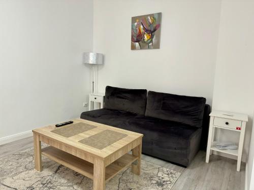 Area tempat duduk di Ely`s Place