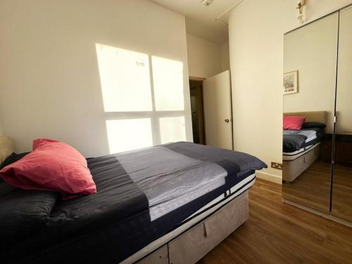 Llit o llits en una habitació de Mount nod rooms