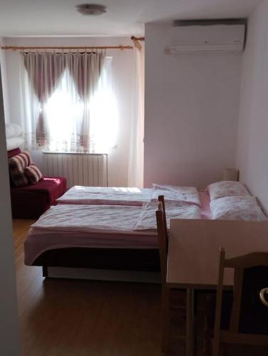 Postel nebo postele na pokoji v ubytování Apartment in Banja Koviljaca