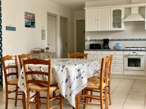 Photo de la galerie de l'établissement Maison neuve: Proche plage, 3 chambres, garage à Longeville-sur-Mer - FR-1-336-43, à Longeville-sur-Mer