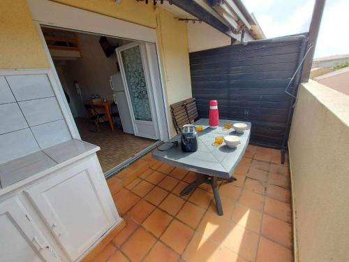 Studio mezzanine à 250m de la plage pour 4 personnes - Terrasse, animaux acceptés - FR-1-423-300