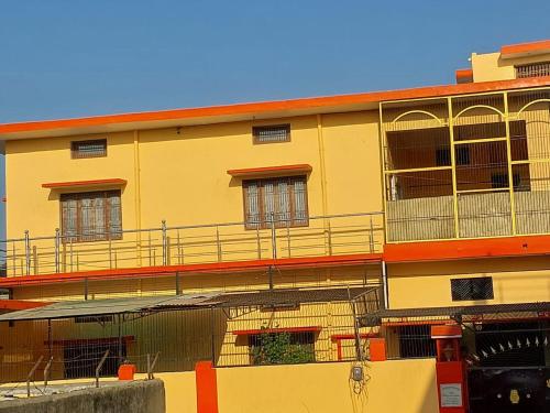 The building in which the homestay is located