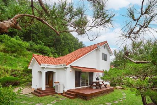 Hongcheon Ariwon Pension