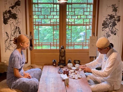 Επισκέπτες που μένουν στο Pension Gapyeong Chwiong Art Museum