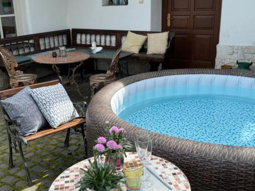 The swimming pool at or close to Vila Nízke Tatry