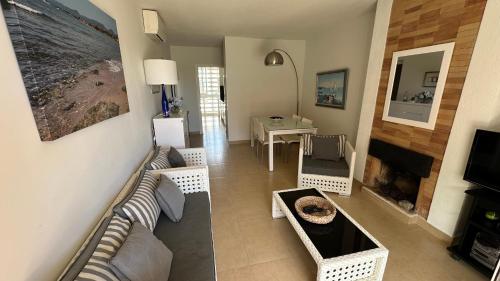 Precioso apartamento con piscina Urbanización Playazul