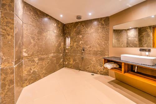 Koupelna v ubytování Silver Sand Sea Princess Beach Resort