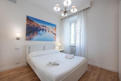 Benny Gold - Elegant apartment right next to the METRO