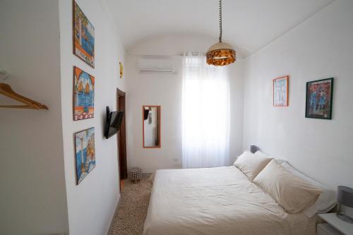 BnB Etnuvio, double rooms in Naples