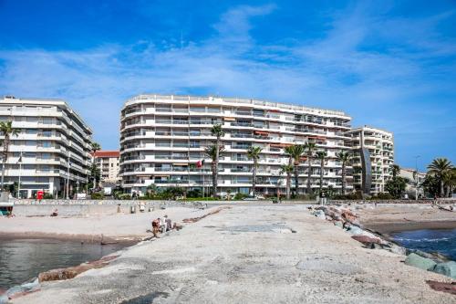 Appartement les pieds dans l'eau pour 6 personnes à Saint-Raphaël