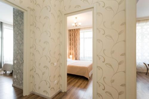 Katil atau katil-katil dalam bilik di Fabulous Location Apartment