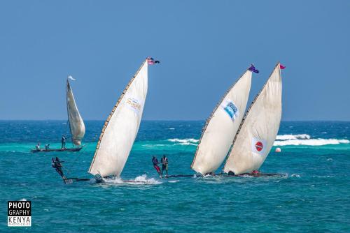 three at Becky Homes Diani Beach - 2BR with AC & Pool in Diani Beach