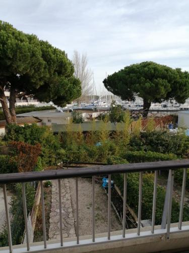 appartement port camargue 6 personnes le cabestan