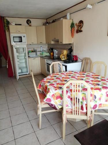 appartement port camargue 6 personnes le cabestan